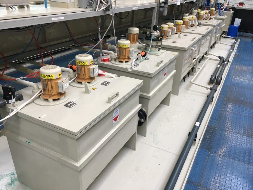 Pompe verticale centrifuge en plastique